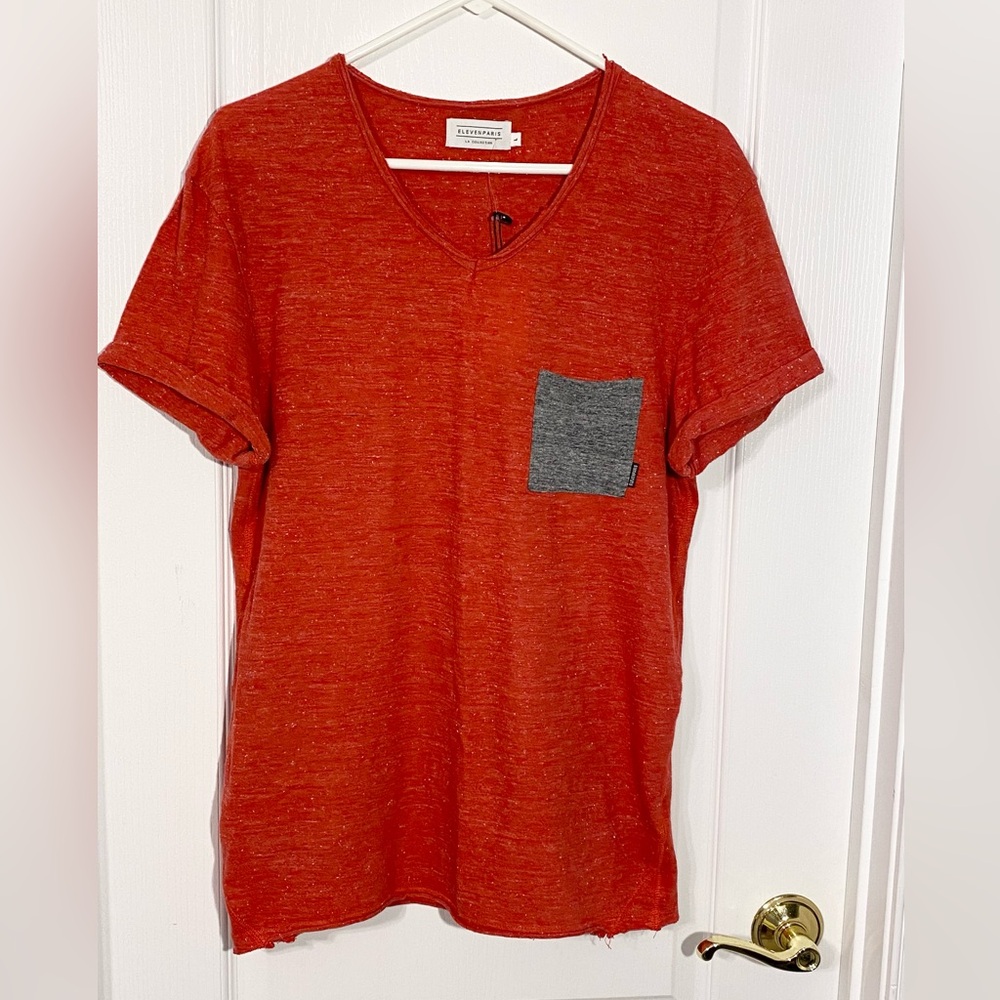 Eleven Paris Speckled Red & Gray V Neck Pocket Tee Men’s Large